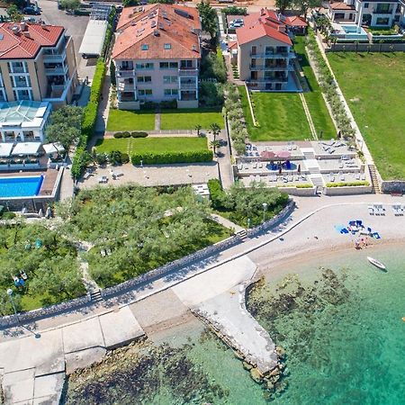 Apartments Villa Malin Malinska Bagian luar foto